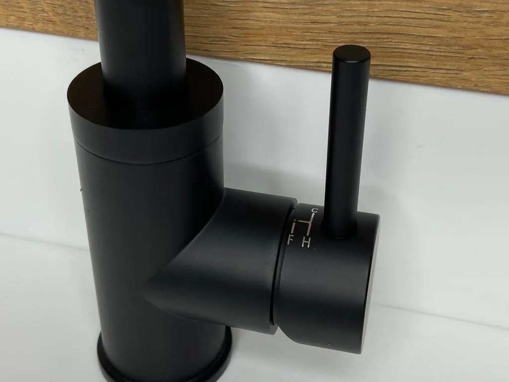 Emar ЕСВ 7015 Black