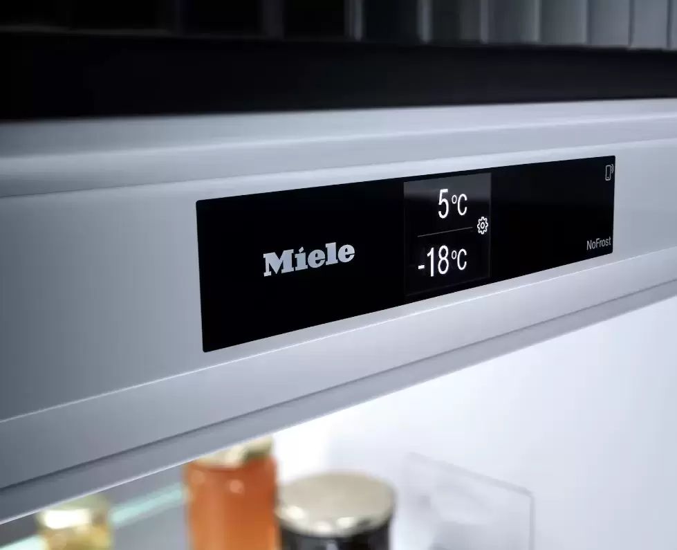Miele KFN 7795 С