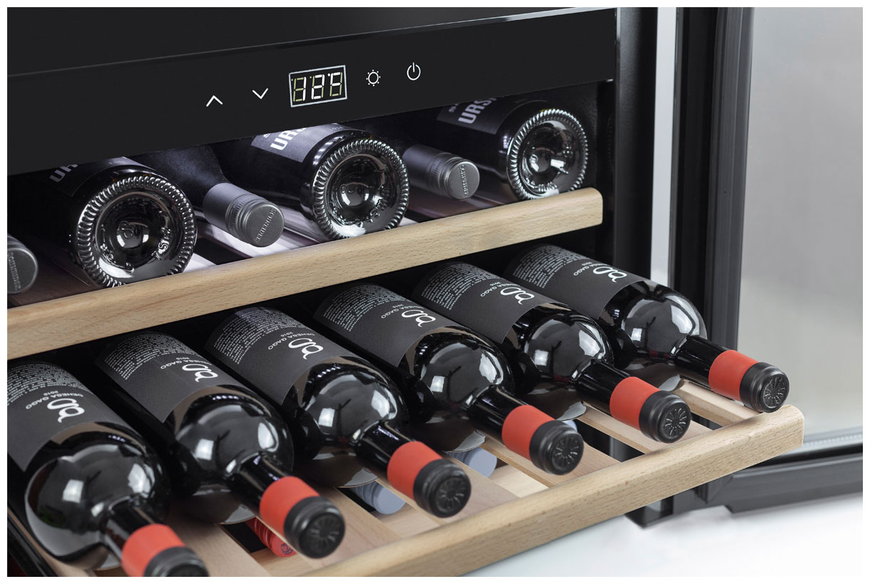 CASO WineSafe 18 EB Black