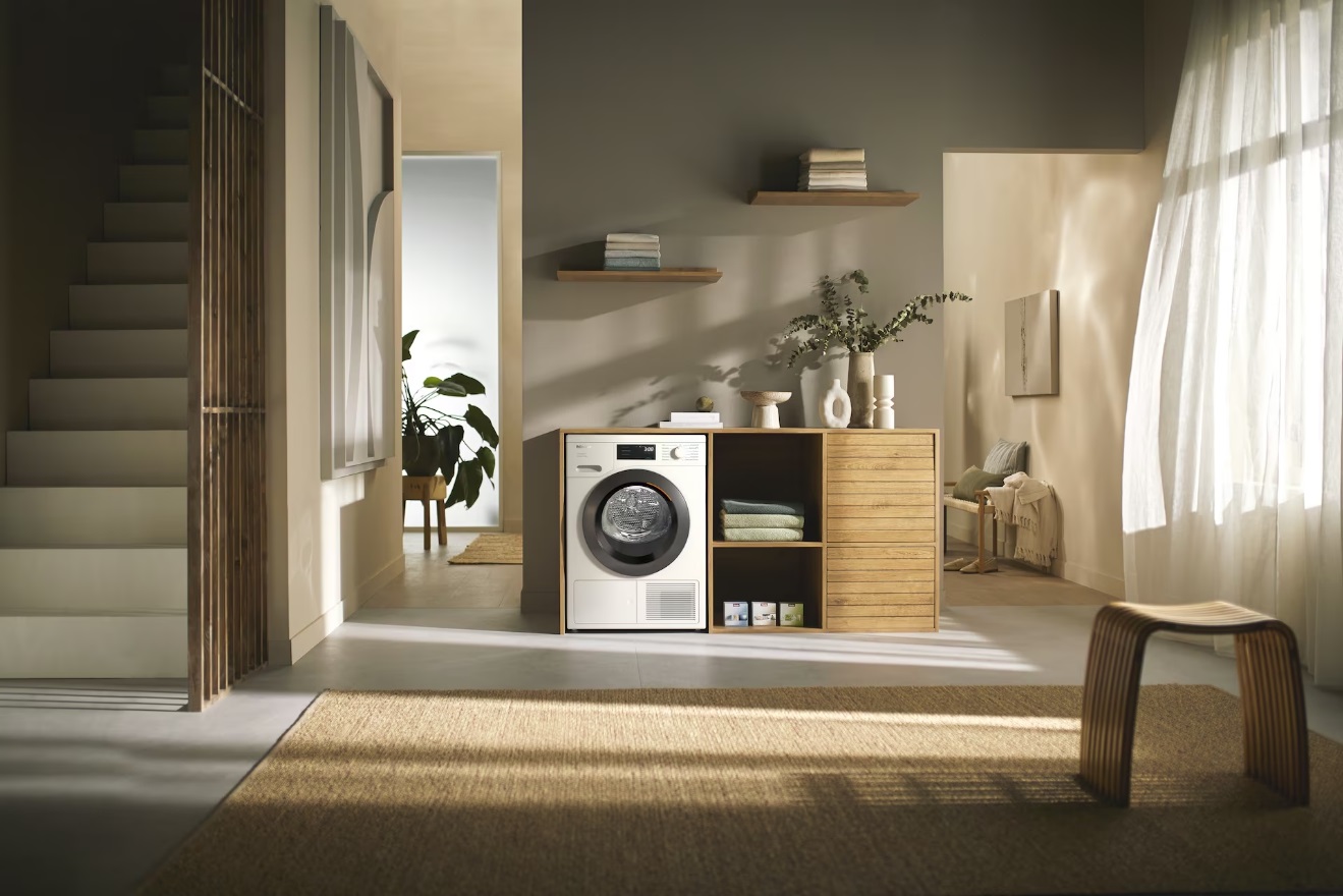 Miele TEC645WP
