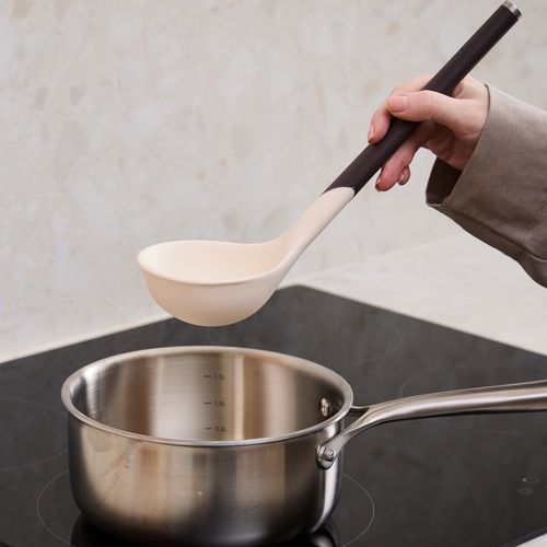 Силиконовый половник SmartChef, 31 см, бежевый, серия Кухонные аксессуары, Smart Solutions