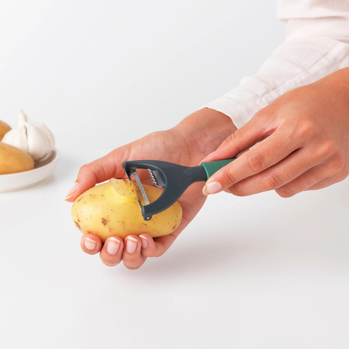Овощечистка Y-образная Tasty+ с лезвием из нержавеющей стали и пластиковой рукоятью, 17.3 см, зеленый, серия Кухонные аксессуары и весы, Brabantia